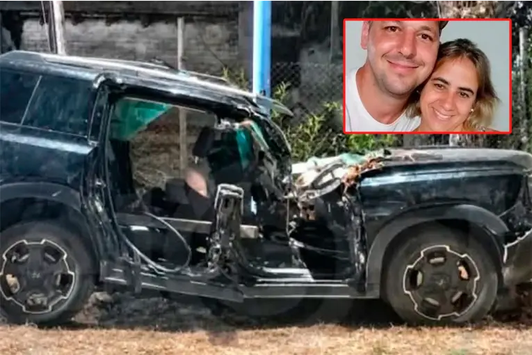 Fueron a buscar a su hija por sus 15 años y murieron al caer un árbol sobre su camioneta