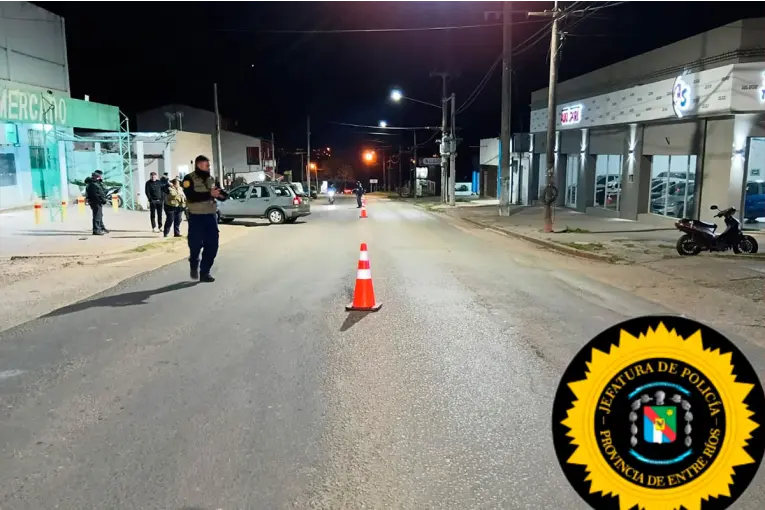 Detuvieron a un joven tras un choque: intentó escapar y habría agredido a un policía