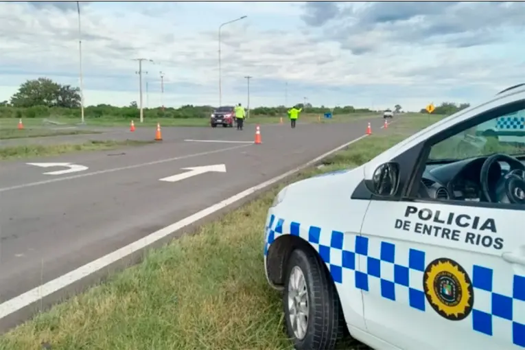 Violento asalto en una estancia: se llevaron dinero, armas y una camioneta que incendiaron