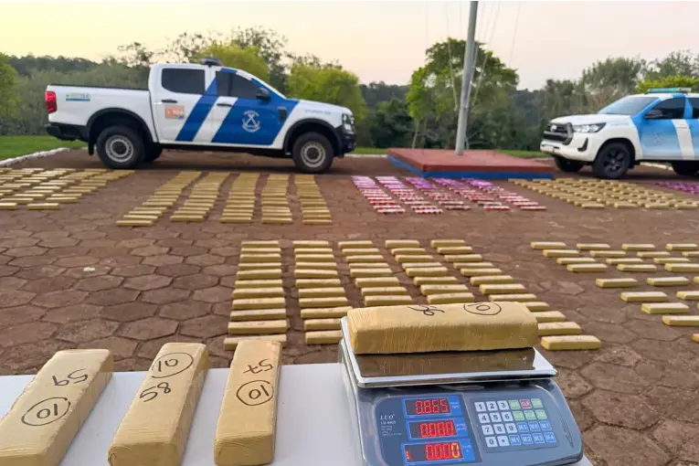 Secuestraron un cargamento de droga en el río Paraná valuado en más de 2.100 millones de pesos