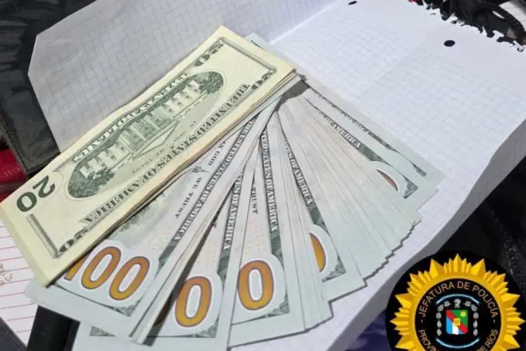 Secuestraron más de 4.400 dólares en un allanamiento por robo en Concepción del Uruguay