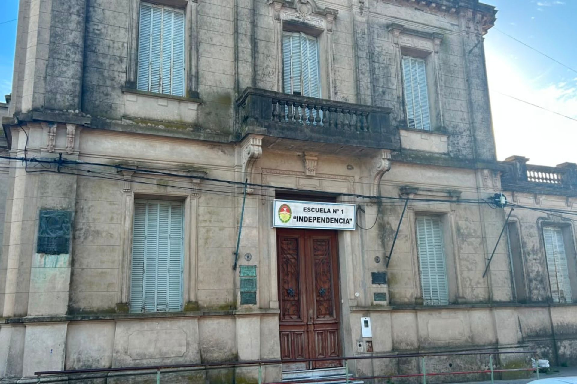 Iniciarán trabajos de restauración en histórica escuela de Diamante