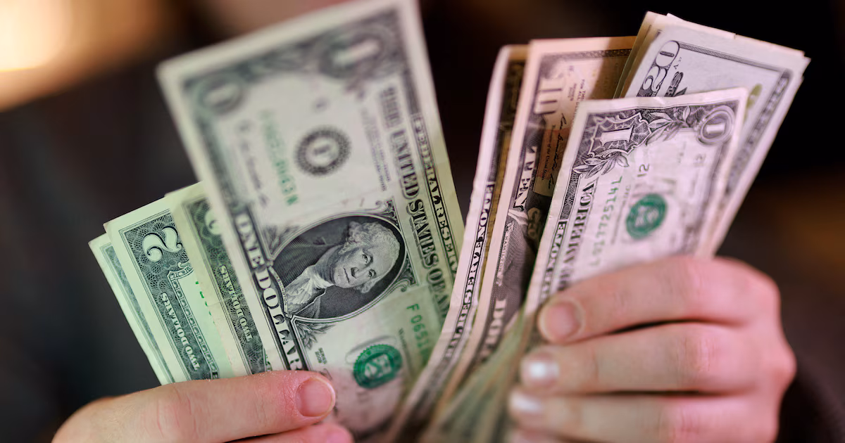 Qué pasará con el dólar en septiembre: los factores que podrían ayudar al Gobierno a mantener la estabilidad cambiaria