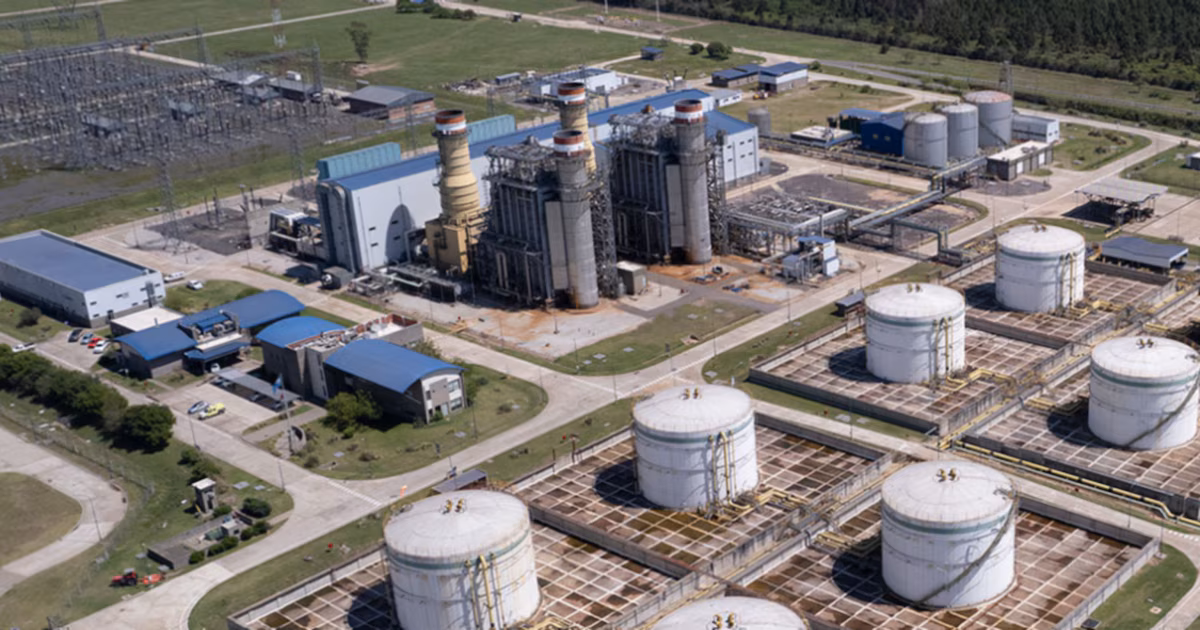 Iniciaron un nuevo proceso de privatización de las acciones de Enarsa