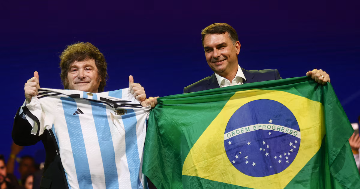 El Gobierno ve con chances reales una victoria de Bolsonaro en Brasil, pero Milei no viajará a hacer campaña