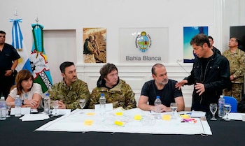 El gobierno de Kicillof no descarta una foto con Milei durante la visita del Papa, pero reclama los fondos adeudados