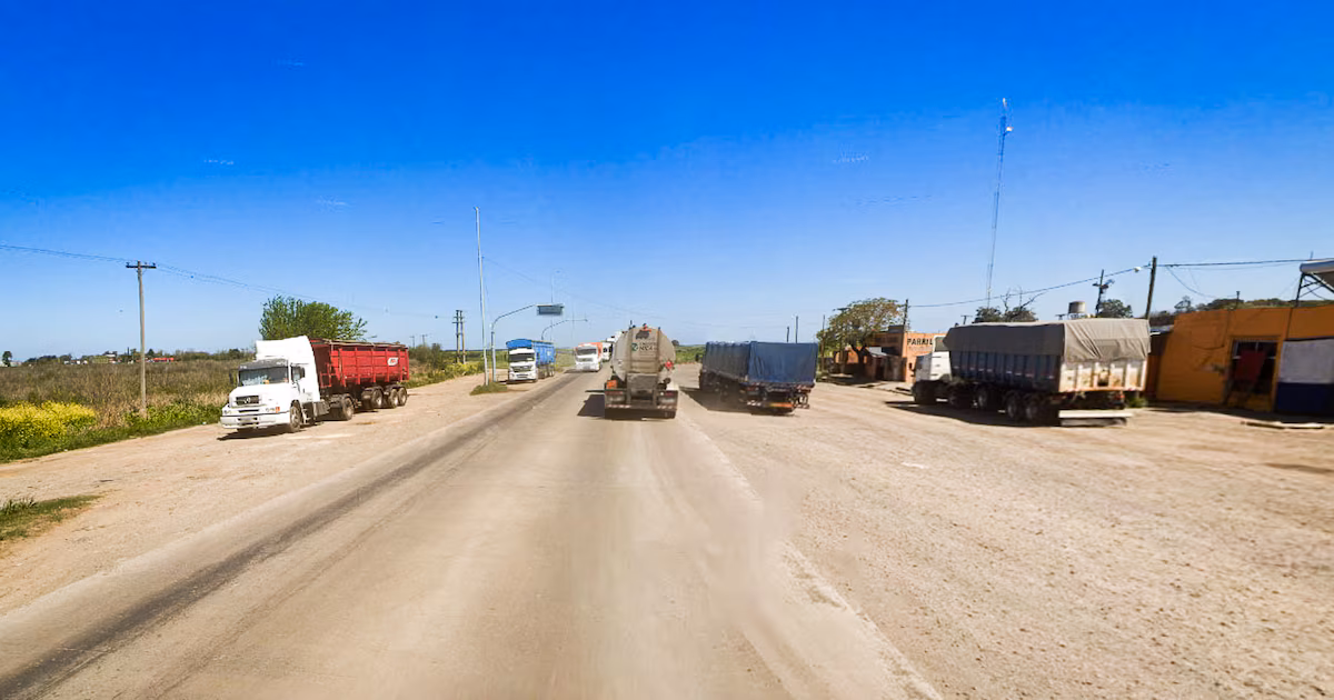 “Aduana interna”: un municipio bonaerense pretende cobrar $37.000 de peaje por un trecho de 5 kilómetros a cada camión que pasa por la localidad