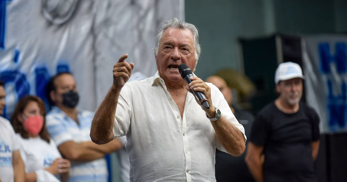 La Justicia dictó un fallo favorable a Barrionuevo en la pelea en el Sindicato de Gastronómicos que complica al Gobierno