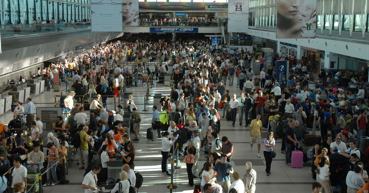 La balanza del turismo tendrá un déficit cercano a USD 6.000 millones en 2026