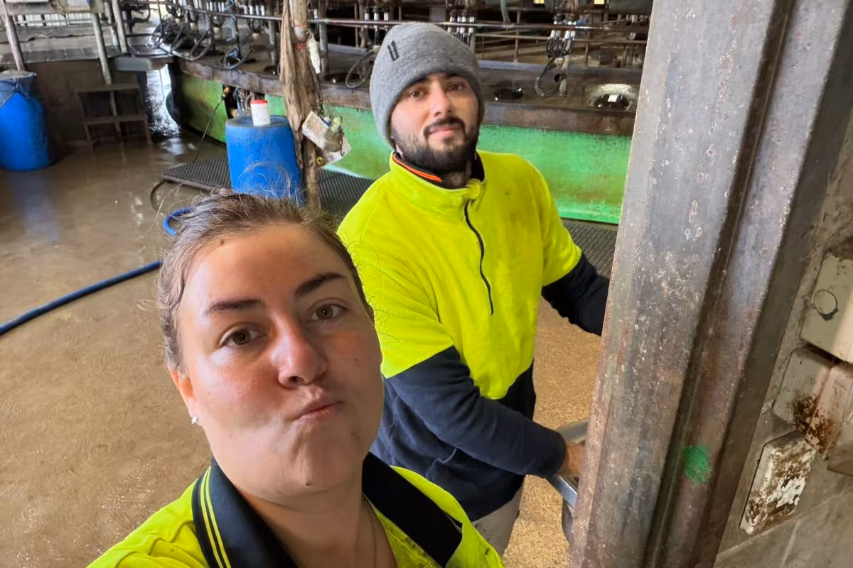 Julia Porporato, trabajadora de un tambo en Australia, 31 años: “Jamás me imaginé trabajar de esto y que me guste tanto”