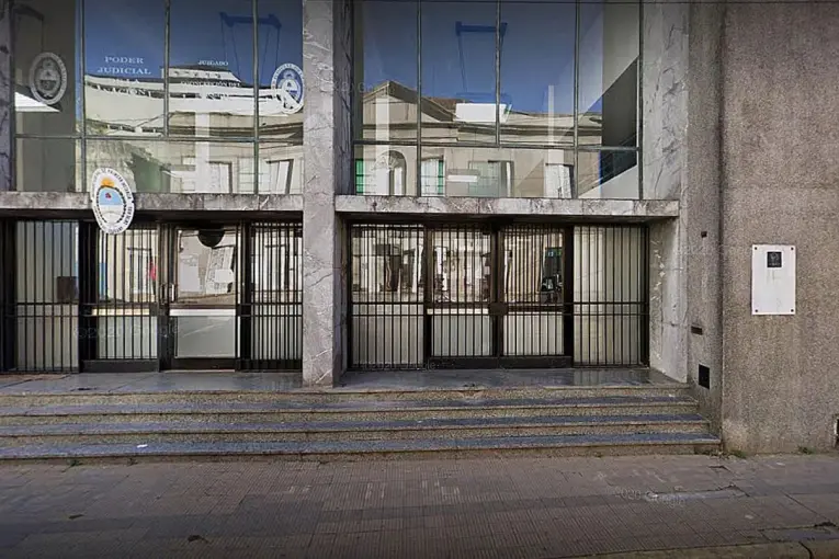 Detuvieron al hijo de un postulante a juez federal de Concepción del Uruguay por un millonario robo