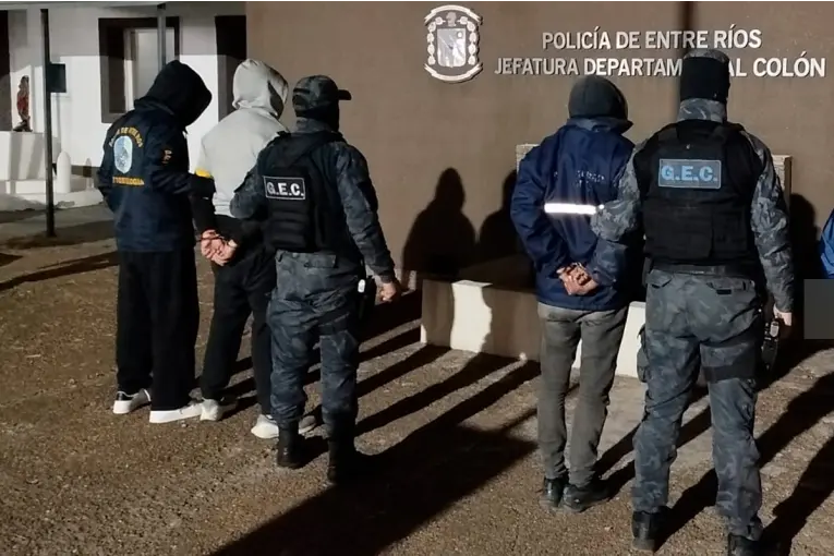 Revelaron que uruguayo detenido con drogas era buscado por balear a un hombre en Colón