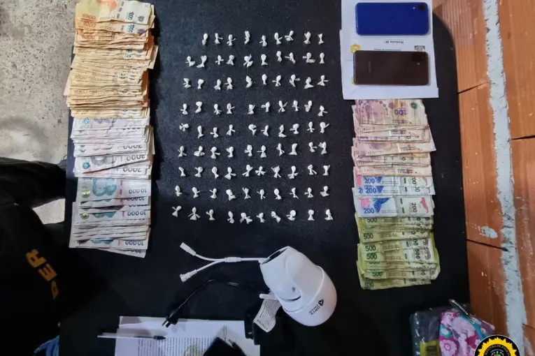 Concordia: secuestraron más de $4 millones y cocaína fraccionada durante cuatro allanamientos