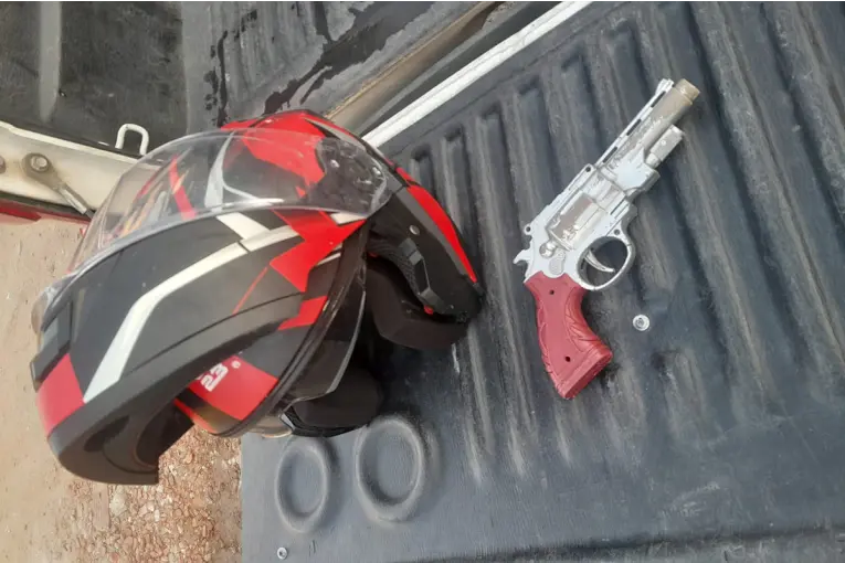 Detuvieron a sujeto que pretendió asaltar a una mujer con un revólver de juguete