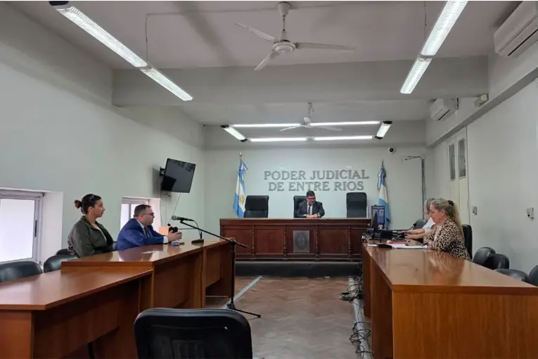 Una mujer acordó pena condicional por golpear a otra y causarle pérdida de visión