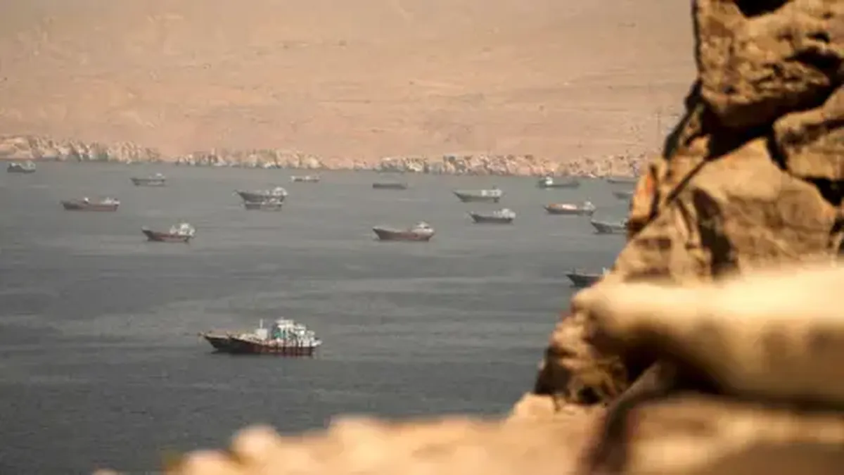 Irán atacó un barco de EEUU y recrudece la tensión en el estrecho de Ormuz