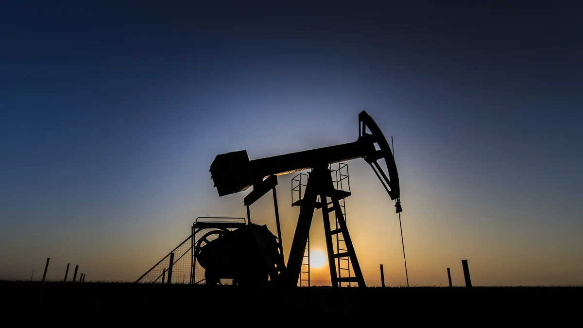 Scott Bessent proyectó un derrumbe del petróleo hasta u$s40 tras la guerra con Irán