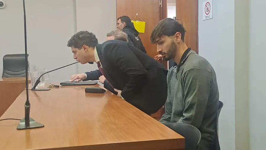 El joven que chocó y mató a un ex policía en avenida Circunvalación de Paraná seguirá bajo arresto