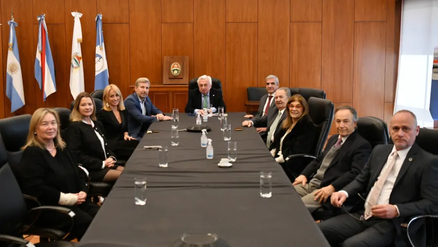 Rogelio Frigerio se reunió con el STJ: analizaron el presupuesto, obras y nuevos organismos judiciales