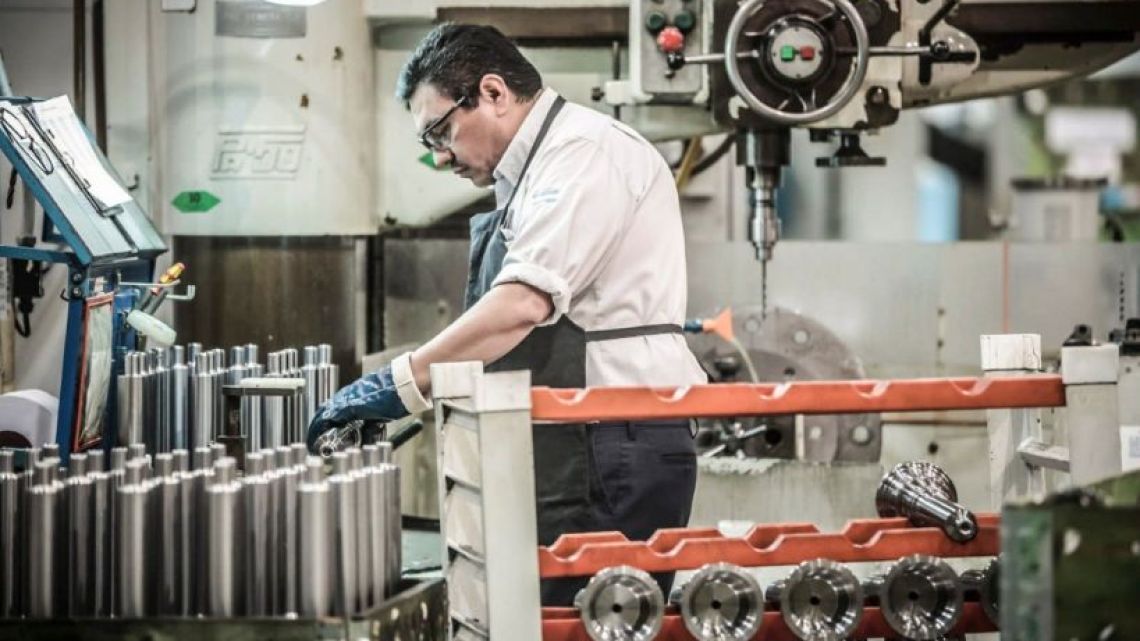 Impacto en el empleo industrial: se perdieron más de 66 mil puestos entre todas las provincias