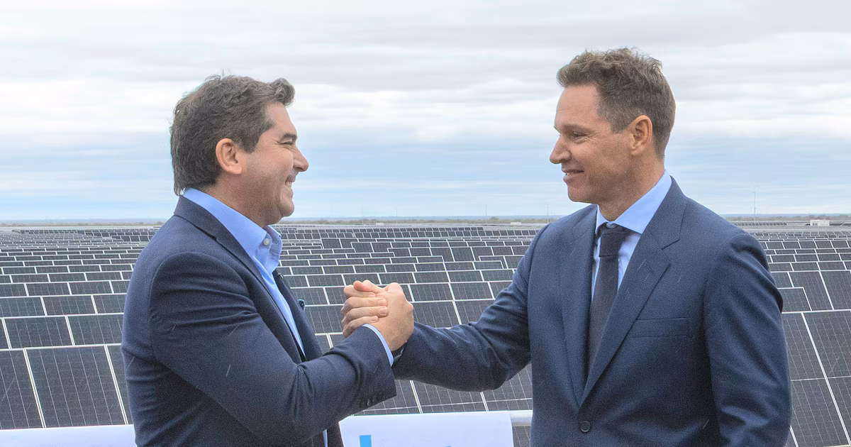 Inversión de USD 110 millones: con la presencia de Jorge Brito y el gobernador Orrego, Genneia inauguró el Parque Solar San Juan Sur
