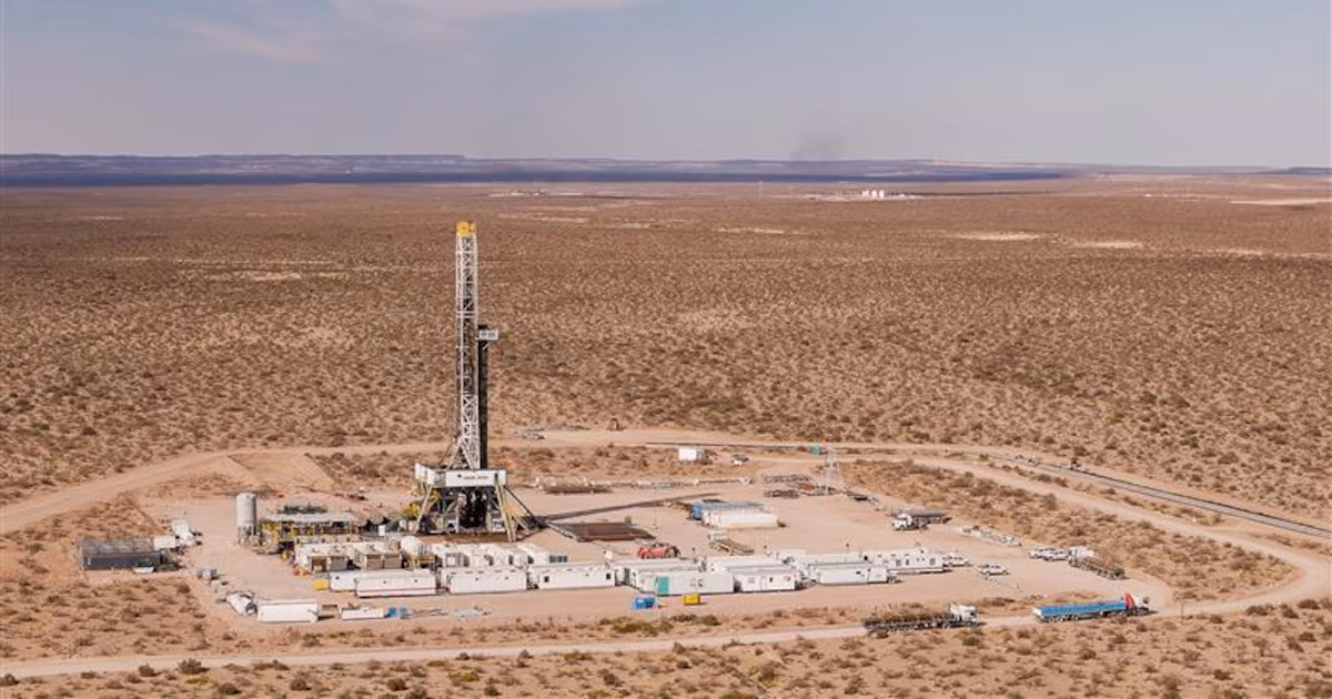 Anuncio en Argentina Week París: el Gobierno le aprobó un RIGI por USD 12.400 millones a una petrolera argentina