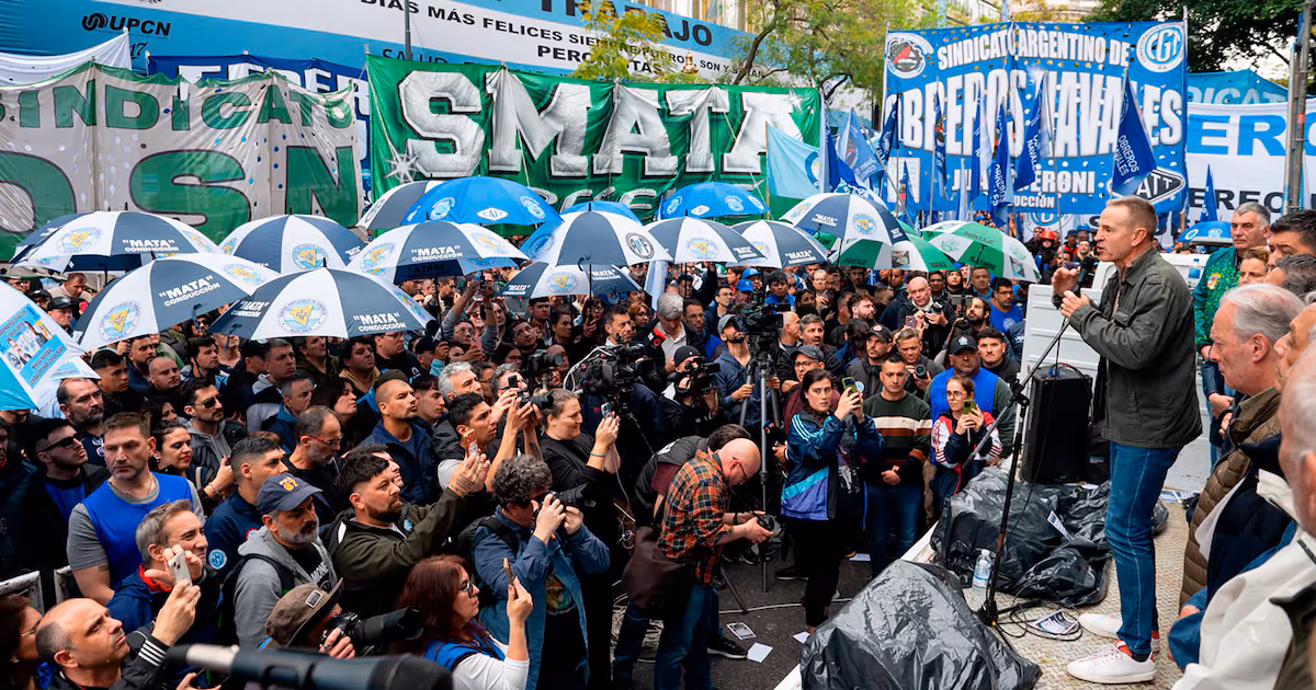 A la espera del quinto paro general, la CGT acumula protestas de baja densidad y el ala dura sindical se repliega
