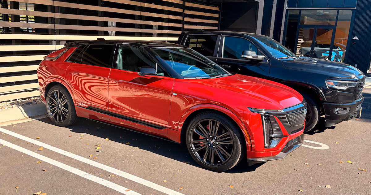 Una automotriz estadounidense pone la mira en la Argentina para desembarcar con Cadillac, su marca de autos de lujo