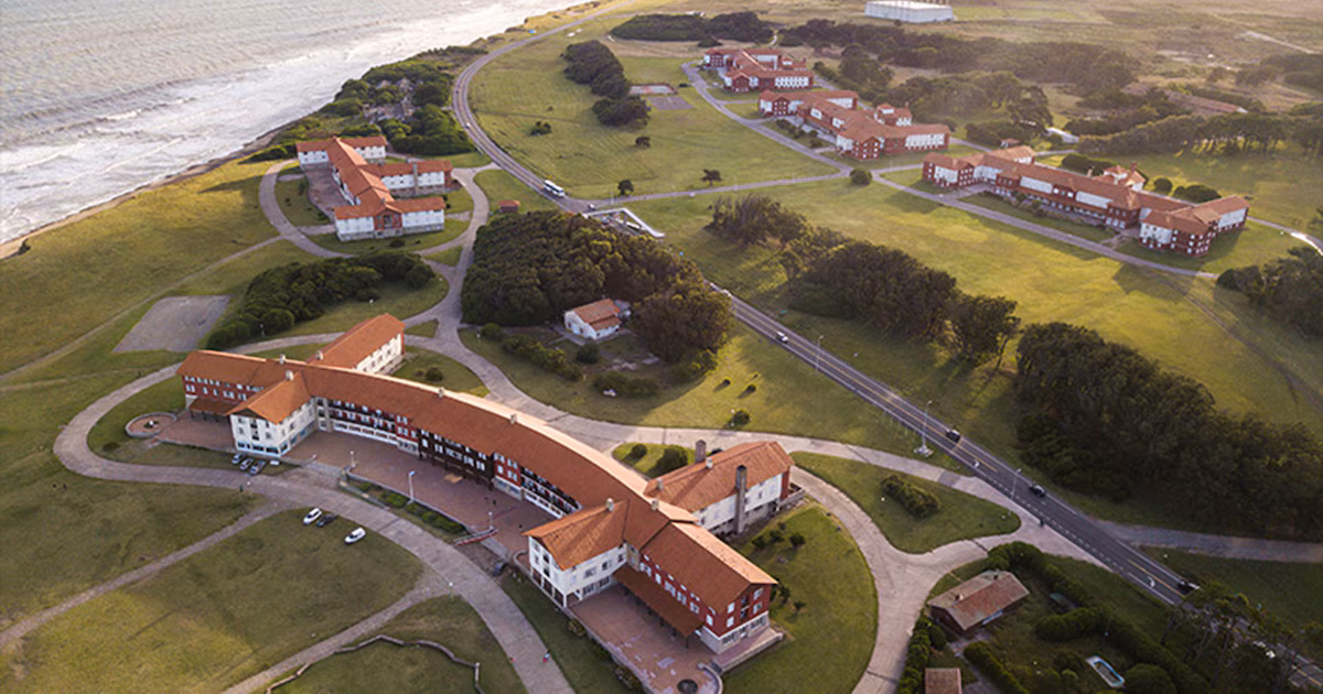 El intendente de Mar del Plata celebró la autorización para concesionar hoteles del Estado en Chapadmalal