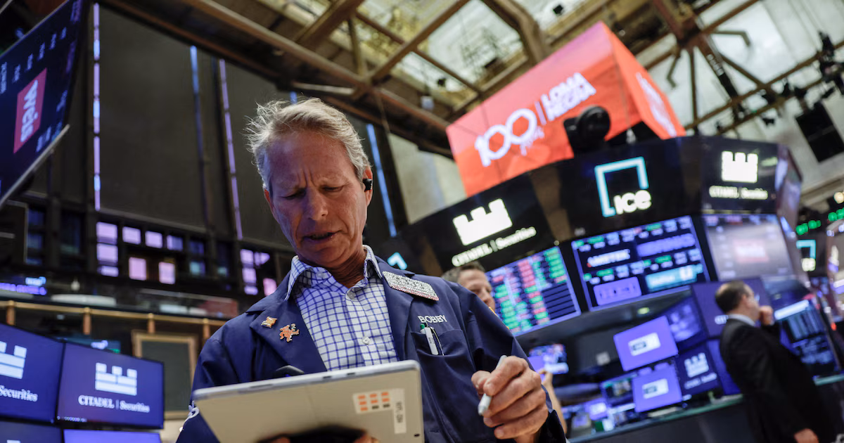 Subieron las acciones pero el riesgo país rozó los 600 puntos en un mercado que siguió de cerca el dato de inflación