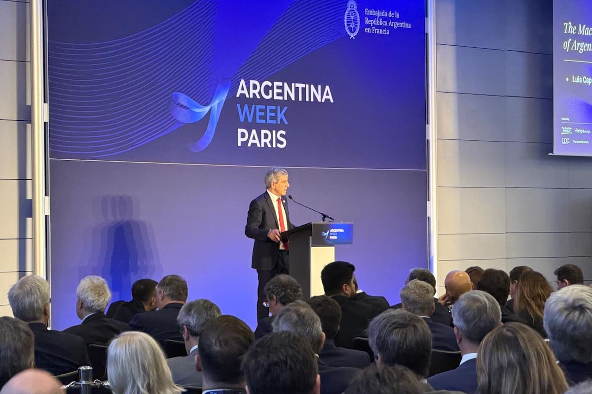 Caputo: “El riesgo no es político ni cambiario, es perder la oportunidad de invertir”