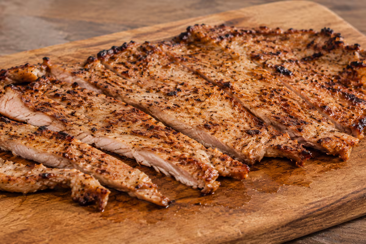 Fuerte contraste: la carne de cerdo dio un batacazo de ventas y los chacinados no repuntan