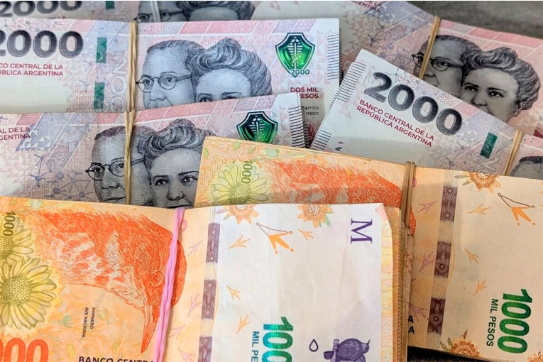 Cayó el crédito al consumo en septiembre, pero crecieron los préstamos hipotecarios y prendarios