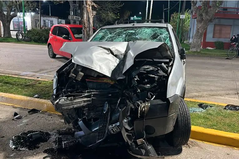 Un bebé de 10 días murió tras un choque en Punta Lara: un conductor quedó demorado