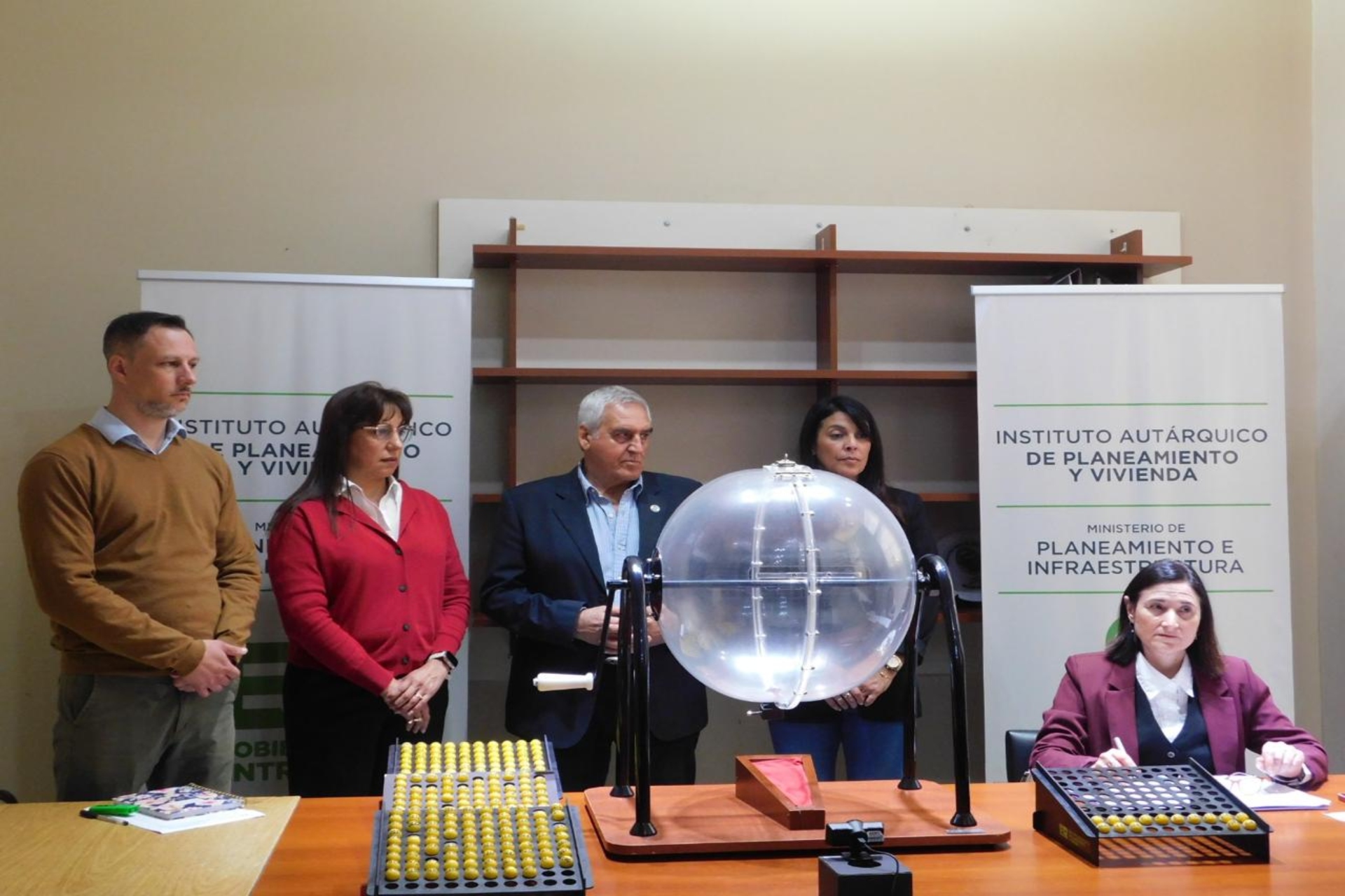 Familias de Gualeguaychú y Feliciano cumplirán el sueño de la casa propia