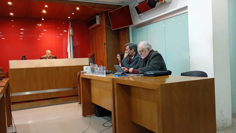 Continúa la audiencia de remisión a juicio en la causa por el presunto enriquecimiento de Urribarri y Cardona